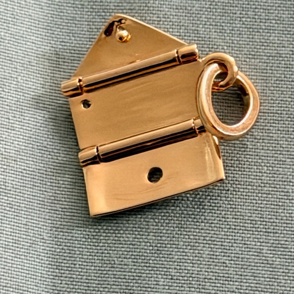 Authentic Engravable & Openable Envelope Dangle Charm - Picture 6 of 6